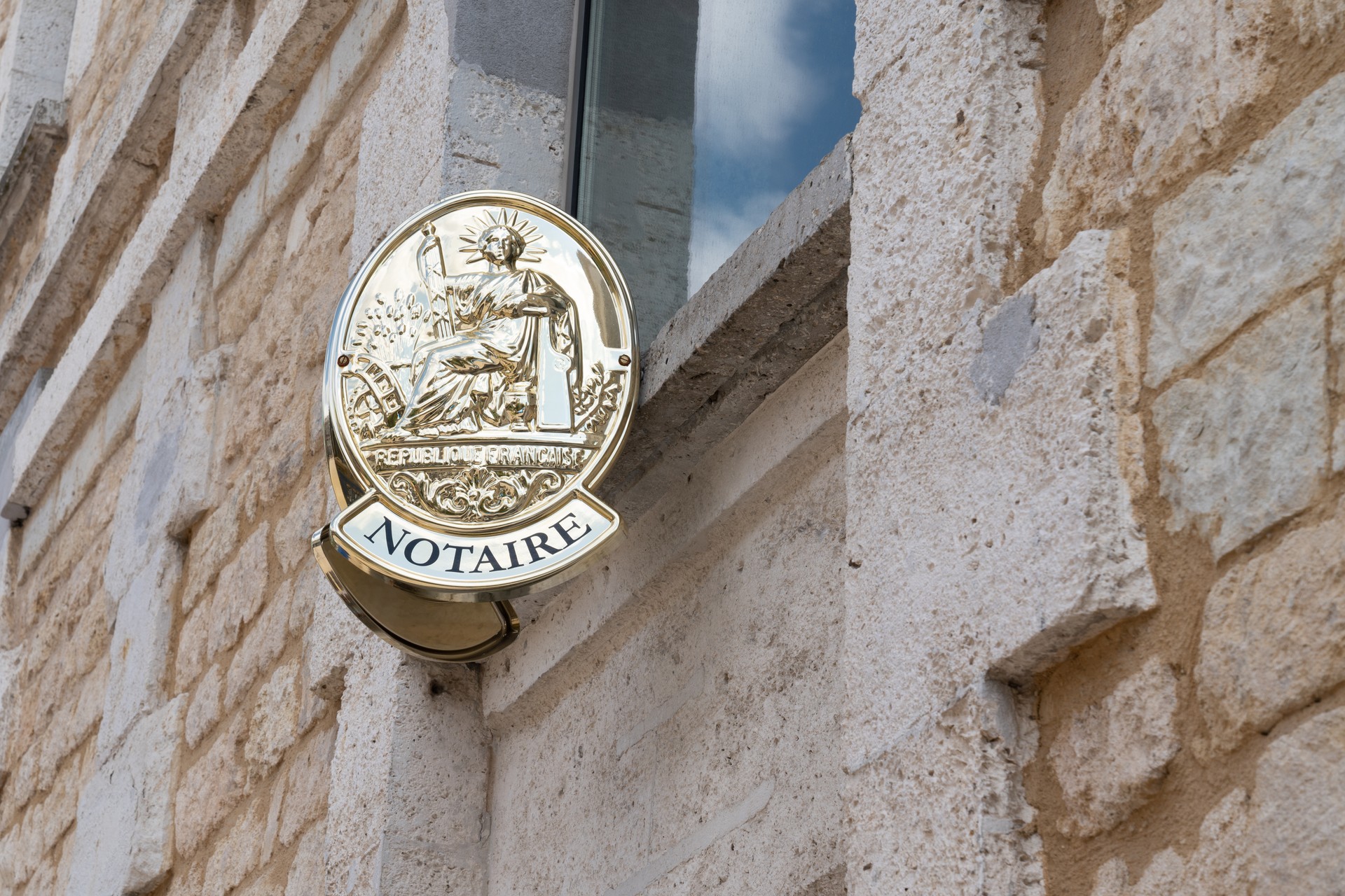 two plate notary in building office for french Notaire